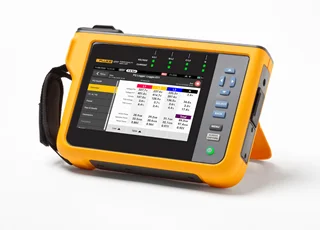 تعمیر دستگاه آنالیز فاز Phase Analyzer