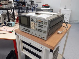 تعمیر دستگاه آنالیز سیگنال Signal Analyzer