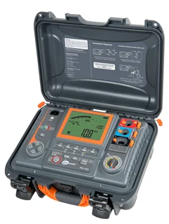 تعمیر دستگاه آنالیز عایق Insulation Analyzer